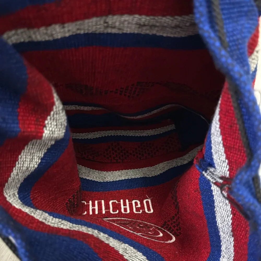 Colorful Striped Tote Bag with Chicago Cubs Design. B3